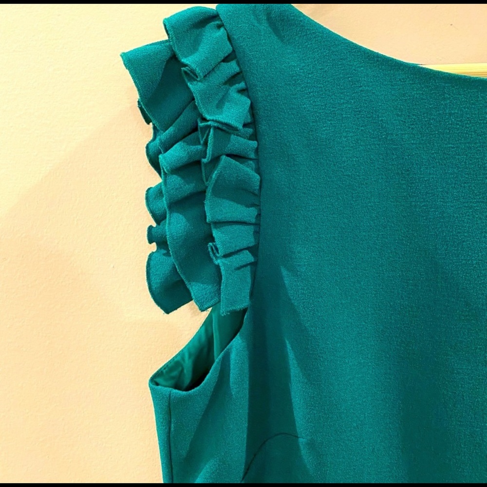 Vince camuto Green Dress - Picture 3 of 6